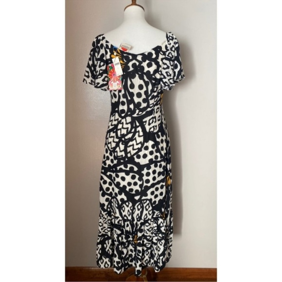 NWT ANTHROPOLOGIE Farm Rio Flutter-Sleeved Maxi Dress - Picture 4 of 9